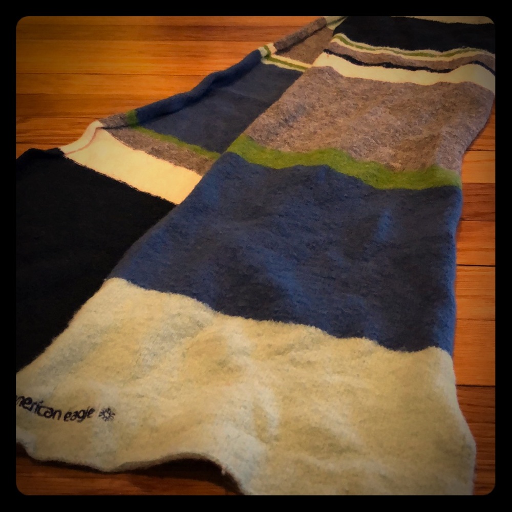 American Eagle Striped Winter Scarf